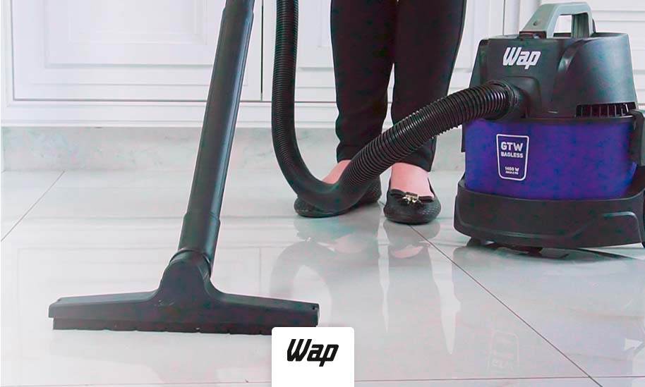 O Corpo do Aspirador: Limpeza Externa e Interna das Passagens de Ar - inspiração 1