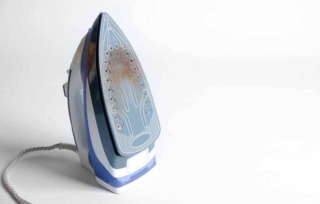 Cuidados Específicos para Ferros com Revestimentos Antiaderentes - inspiração 1