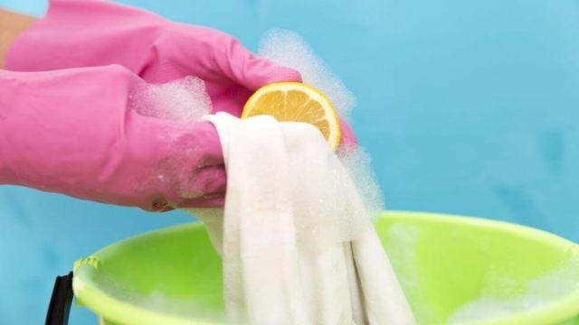 Preparando a Roupa para a Lavagem Final: Não Estrague Tudo Agora!