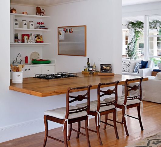 Toques de cor e textura: como a iluminação valoriza sua bancada - inspiração 1