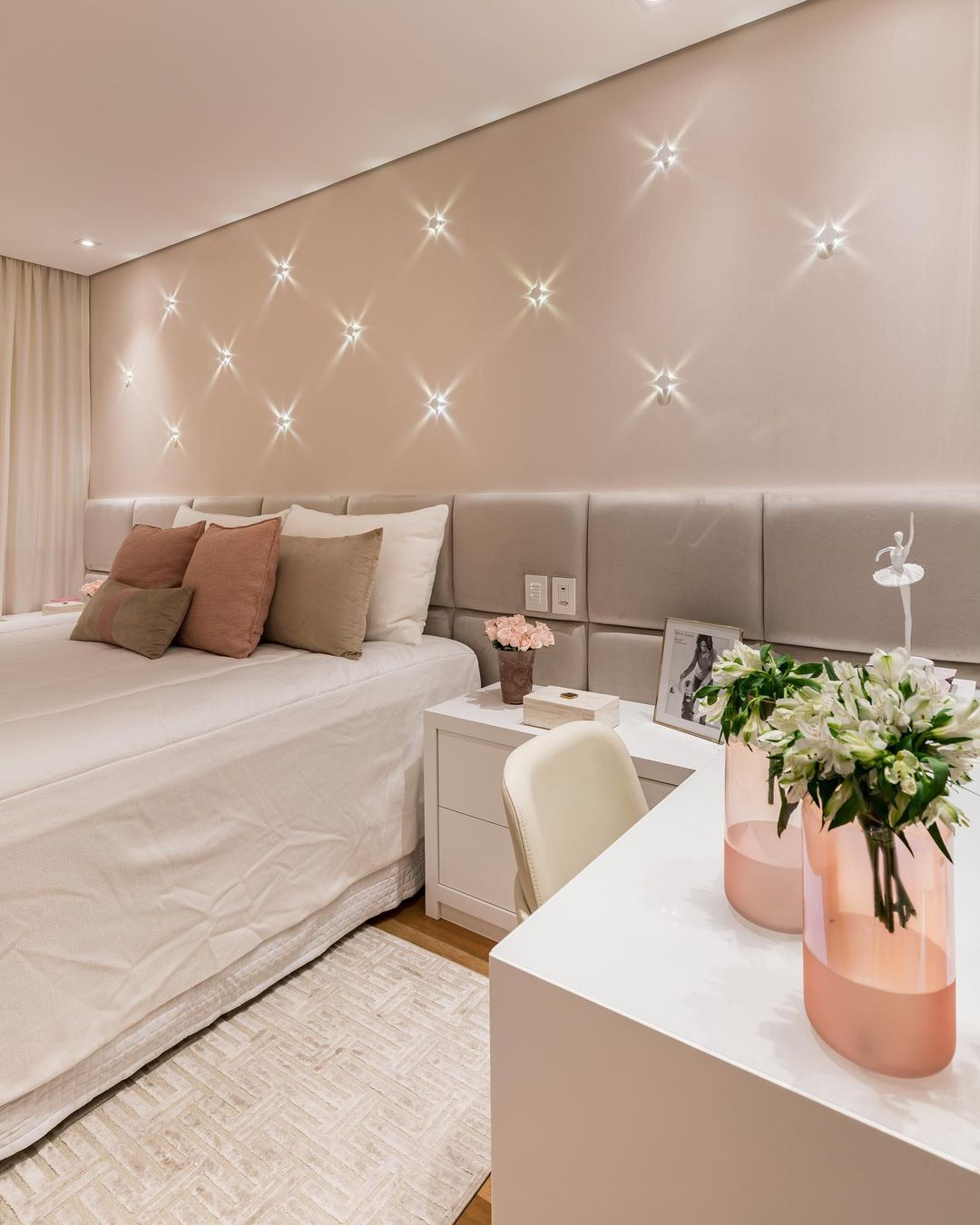 Contornos que Encantam: LEDs para Definir Espaços e Detalhes - inspiração 2