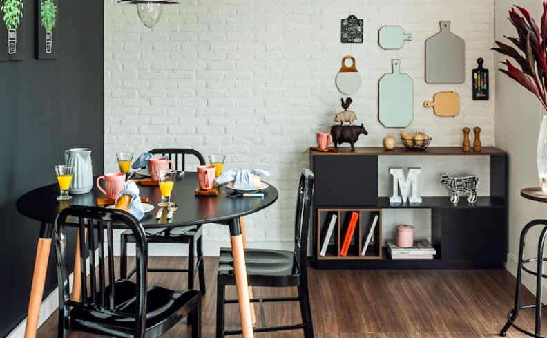 Personalização com Arte e Acessórios: Sua Marca no Espaço - inspiração 1