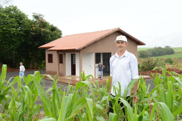 A Escolha da Instituição Financeira: Onde O Dinheiro Saí - inspiração 1