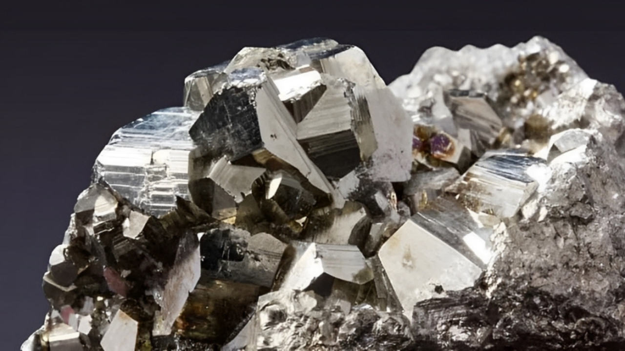 Desmistificando o 'Investimento': É Possível Comprar Esses Metais?