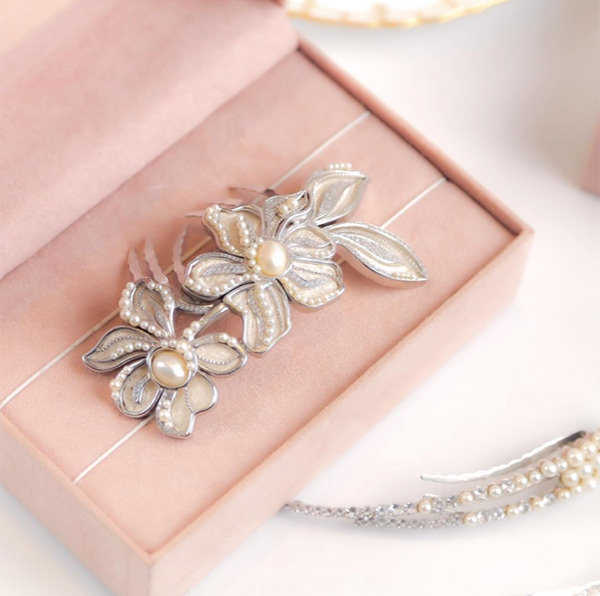 quanto custa acessorios boho artesanais para noivas