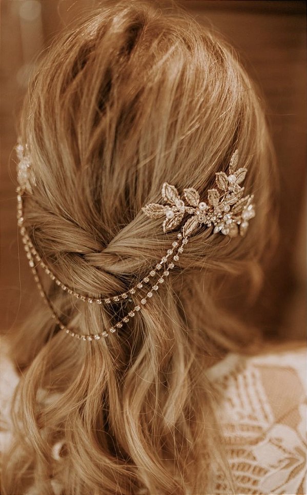 erros comuns ao escolher acessorios boho noiva