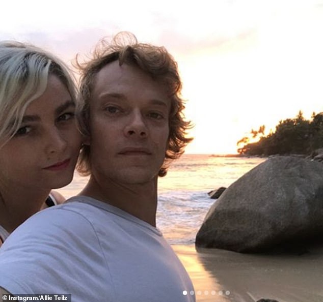 Daenerys Targaryen a Theon Greyjoy: A Transformação de Alfie Allen