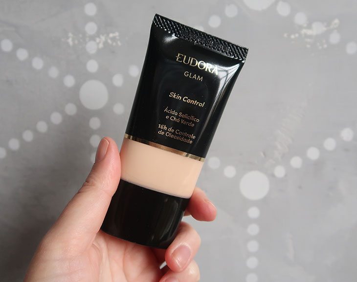 Resenha Completa: Base Vizzela Fix vs. Vult Hidraluronic