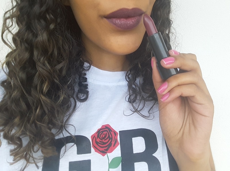 Batom Boticario Roxo