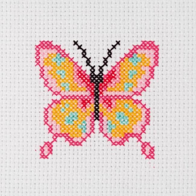 cores para bordar borboleta em ponto cruz