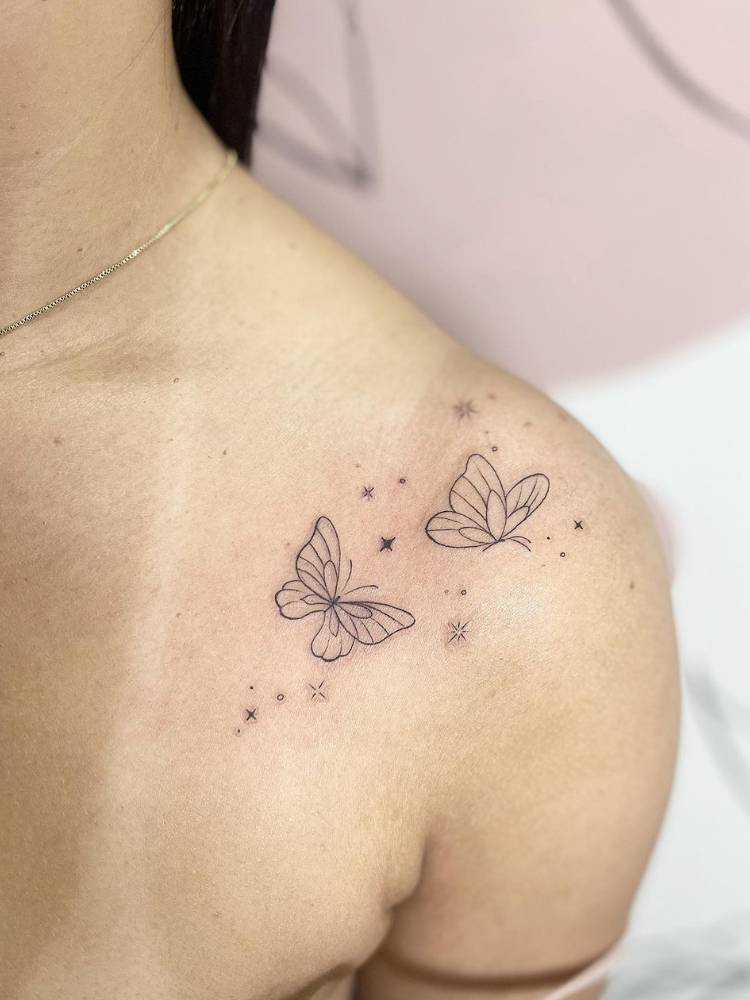 ideias de tatuagem borboleta feminina delicada