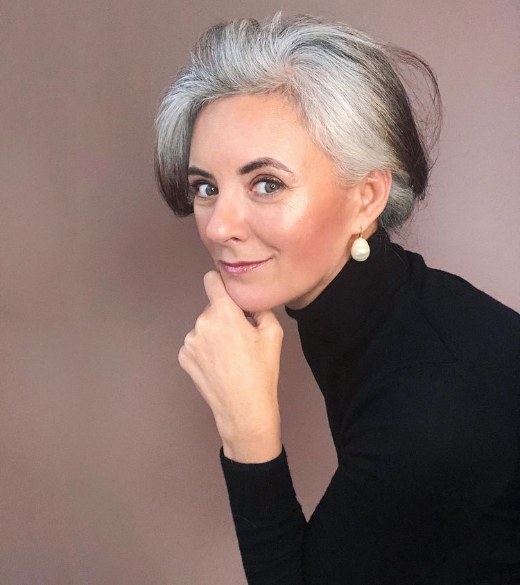 cabelo curto branco vs tingido