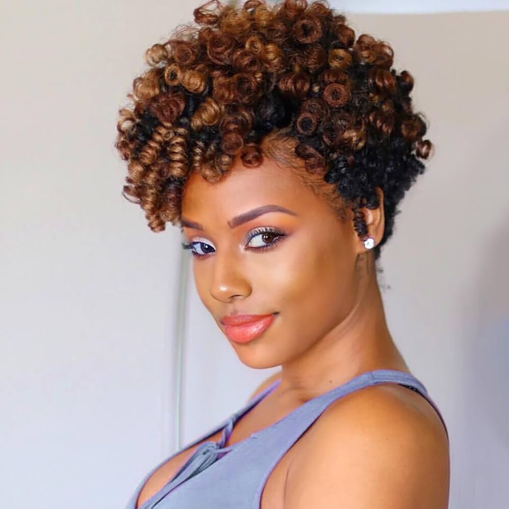 tendências cabelo cacheado curto feminino