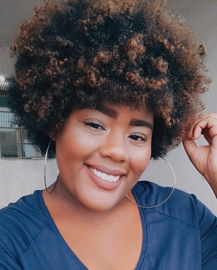 Guia Completo: Como Escolher o Corte Curto Crespo Ideal para Seu Rosto