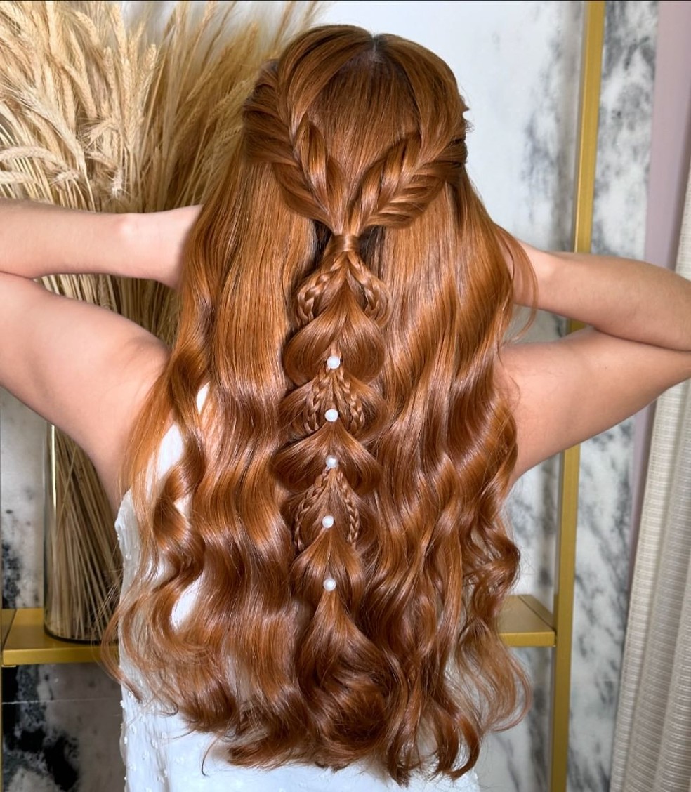 penteados para baile de formatura