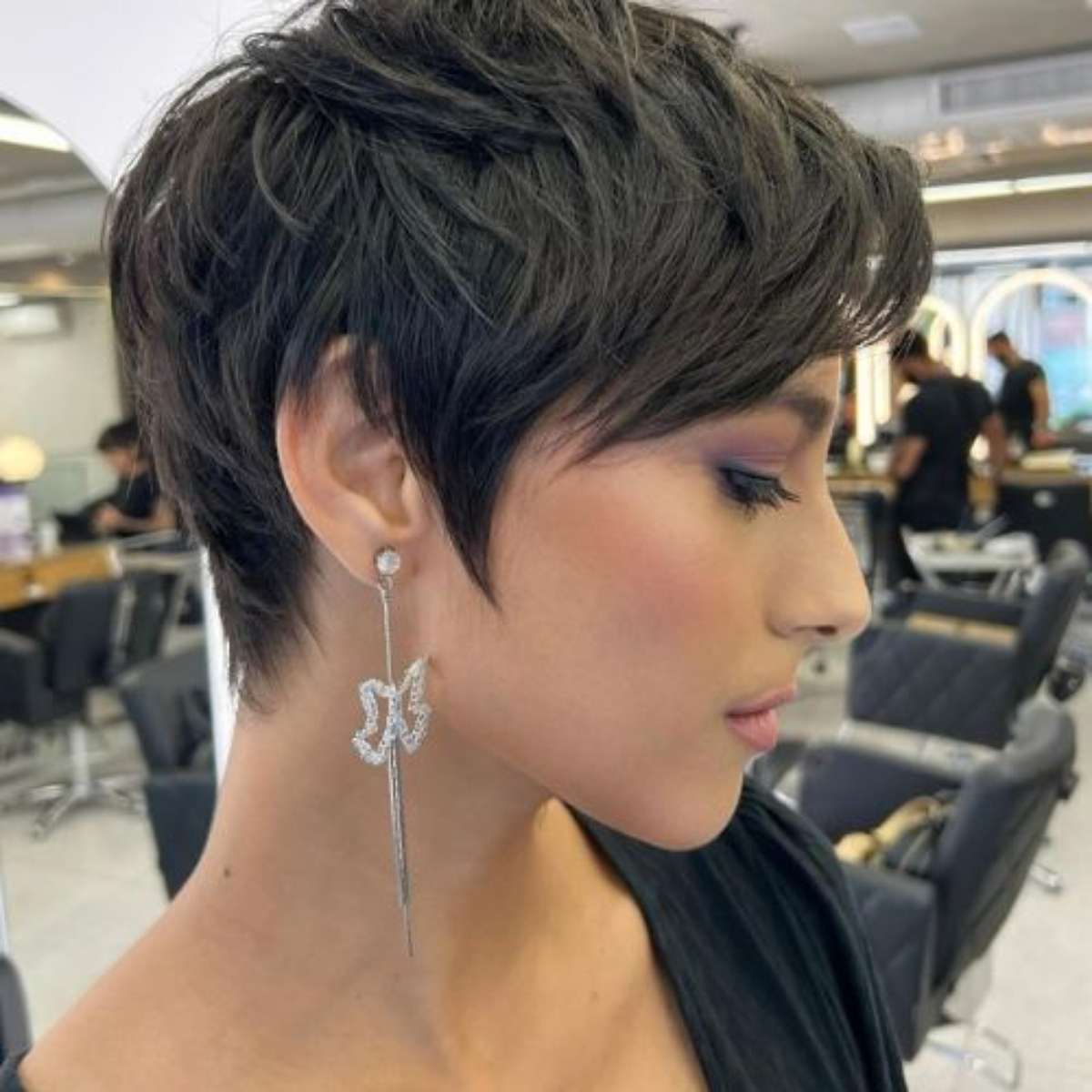 cabelo liso curto repicado ou desfiado qual melhor