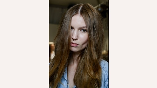 inspiração cabelo loiro escuro natural