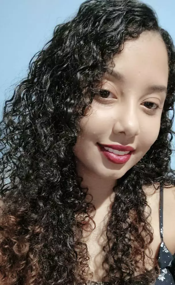touca de cetim cabelo cacheado