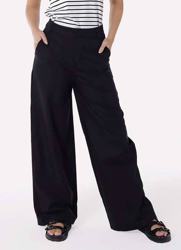 calça de linho preta com camisa social
