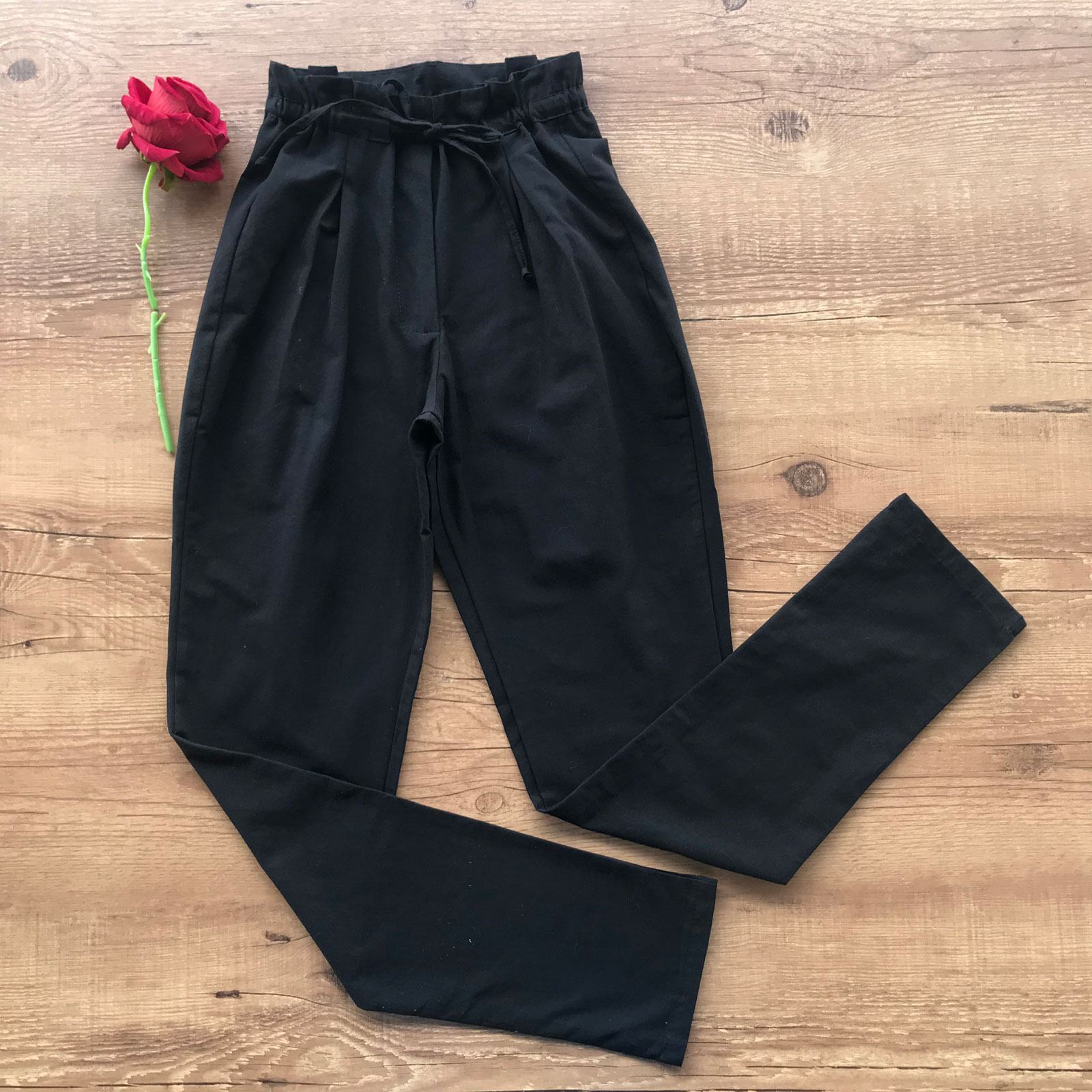 calça de linho preta feminina