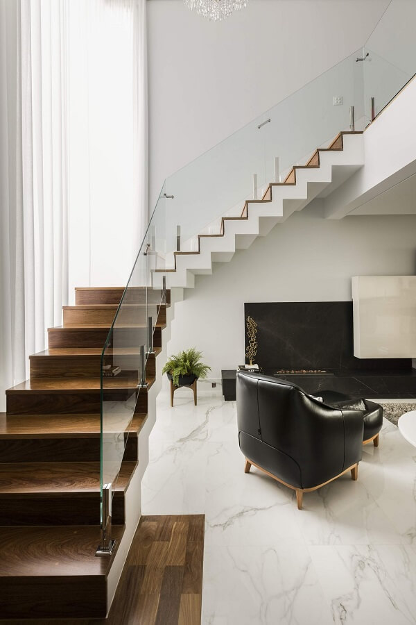 escada metálica residencial preço