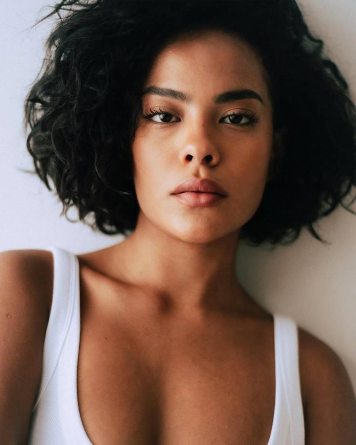 chanel vs long bob qual escolher