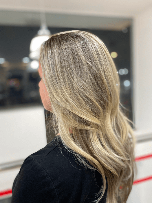 1. Guia Completo da Colorimetria Capilar para Iniciantes
2. Como a Estrela de Oswald Revoluciona a Coloração
3. Desvendando os Mistérios do Fundo de Clareamento
4. Colorimetria Pessoal: Encontre a Cor Ideal para Você
5. Regras de Ouro da Coloração: Evite Erros Comuns