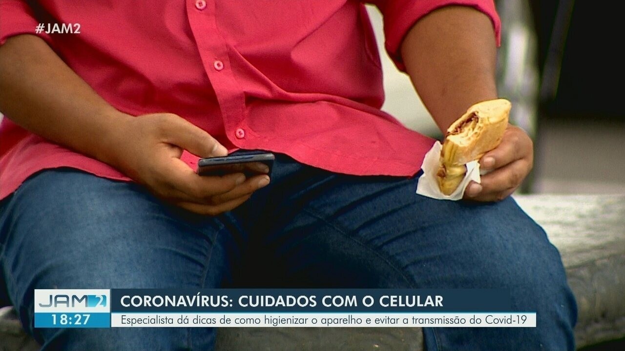 Como limpar a tela do celular sem arranhar?