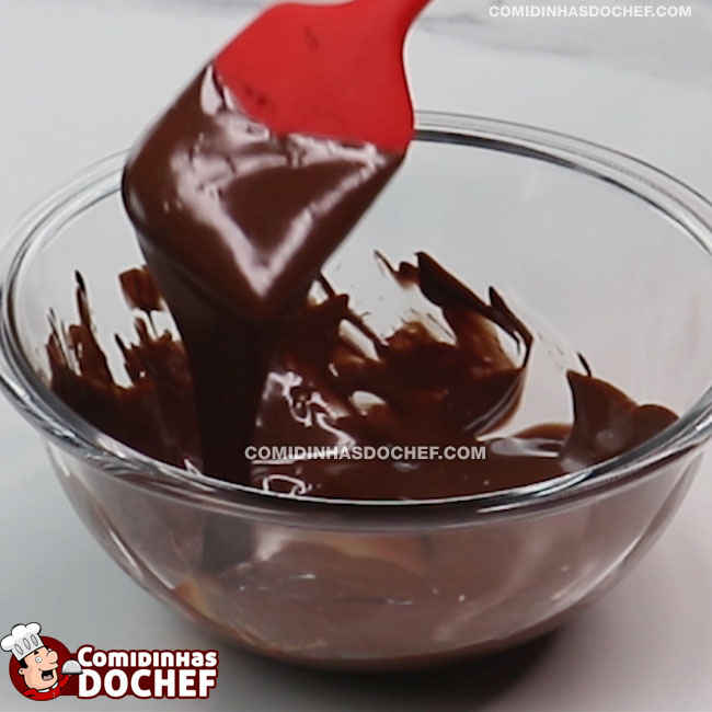 Guia Completo: Tipos de Chocolate para sua Ganache