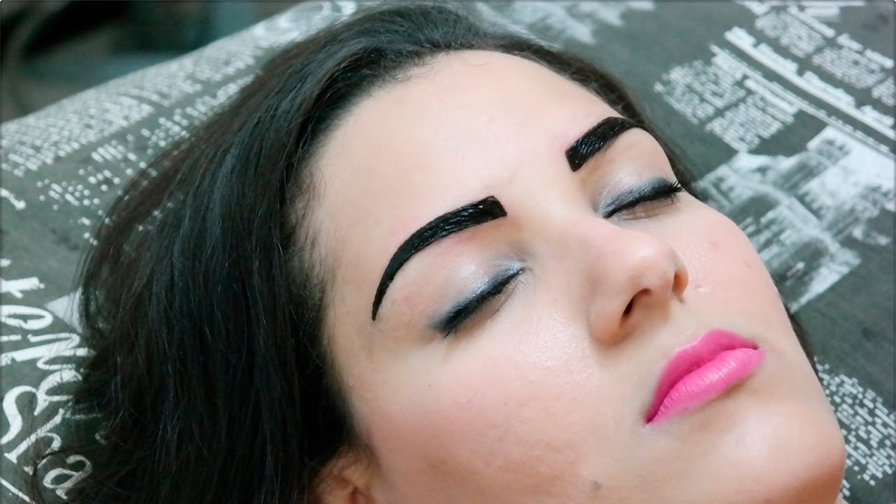 5 ideias de títulos:
1. Guia Completo: Como Fazer Sobrancelha de Henna em Casa
2. Henna para Sobrancelhas: Passo a Passo Detalhado para um Resultado Profissional
3. Dicas Essenciais para uma Aplicação de Henna Perfeita e Duradoura
4. Erros Comuns ao Usar Henna nas Sobrancelhas e Como Evitá-los
5. Sobrancelha de Henna: Tudo o que Você Precisa Saber Antes de Começar