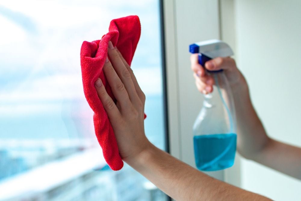 limpador de vidros caseiro anti-manchas