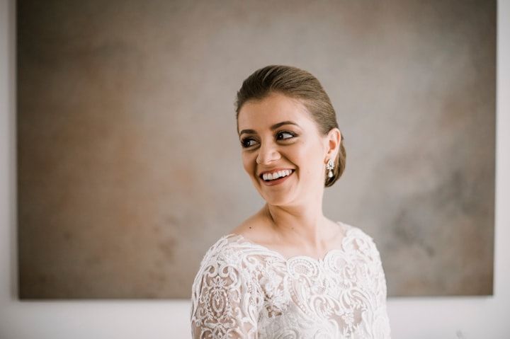 5 ideias de títulos:
1. Guia Completo: Como Conseguir uma Pele Mais Clara e Uniforme
2. Truques de Maquiagem para um Efeito Pele Pálida Instantâneo
3. Os Melhores Ativos Clareadores para sua Rotina de Skincare
4. Dicas de Estilo para Realçar a Palidez Natural da Pele
5. Cuidados Essenciais para Manter a Pele Clara e Protegida