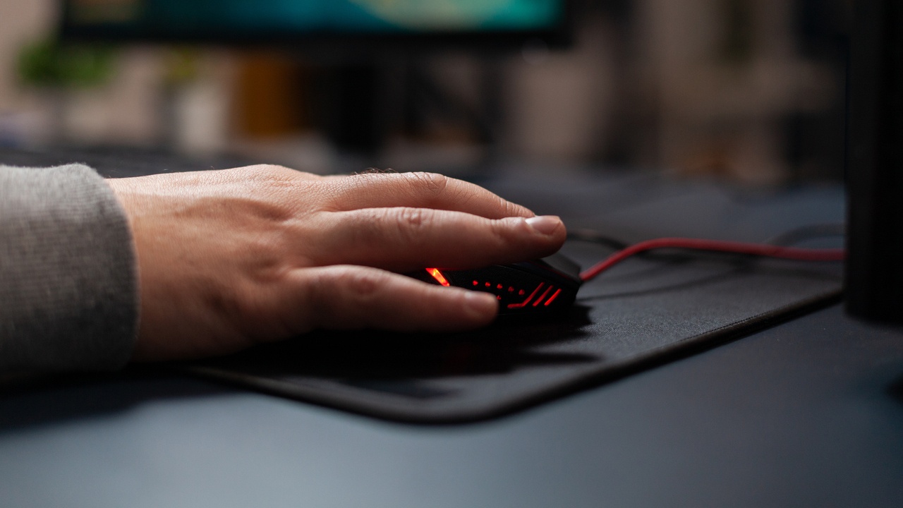 como limpar o mousepad de tecido