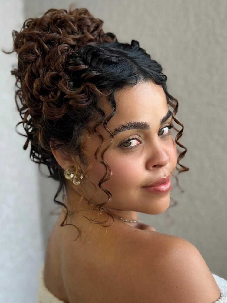 como preparar o cabelo para penteado preso