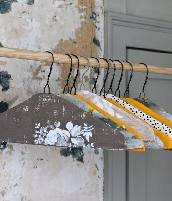 10 Ideias de Upcycling para Decorar Sua Casa com Roupas Antigas