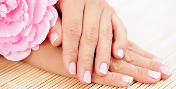 Radiesse e Skinboosters: Qual o Melhor Tratamento para Rejuvenescimento das Mãos?