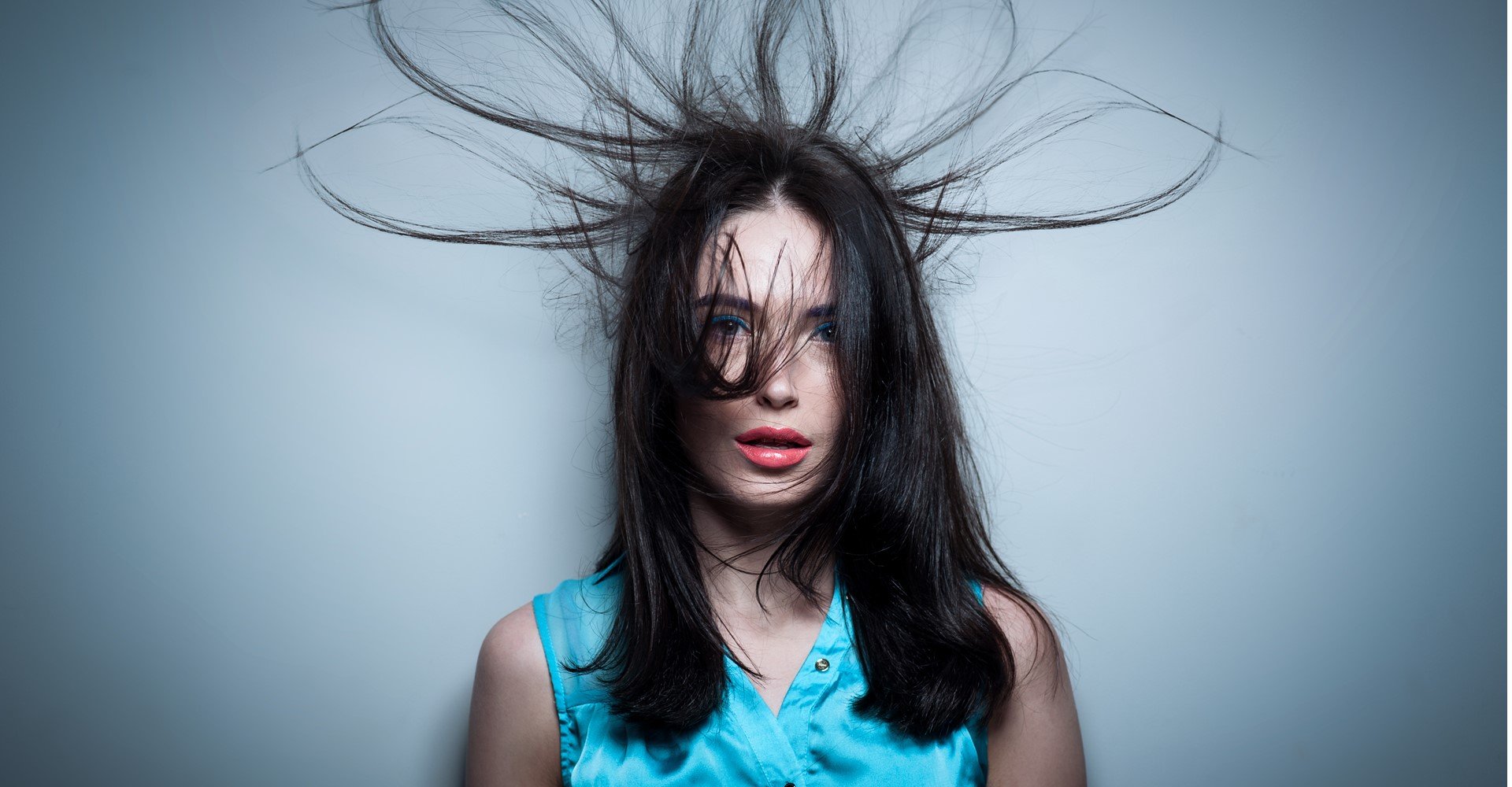 Como Tirar A Eletricidade Do Cabelo