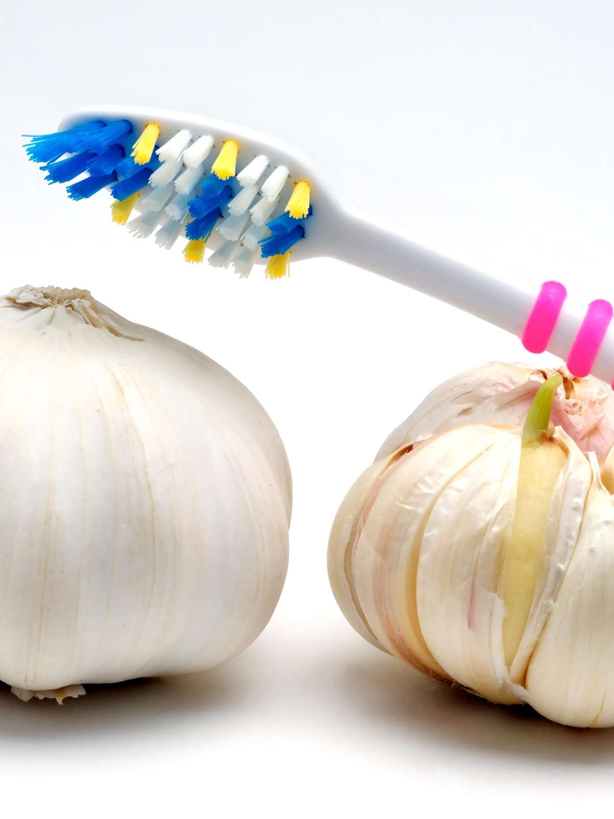 melhores alimentos para tirar bafo de alho