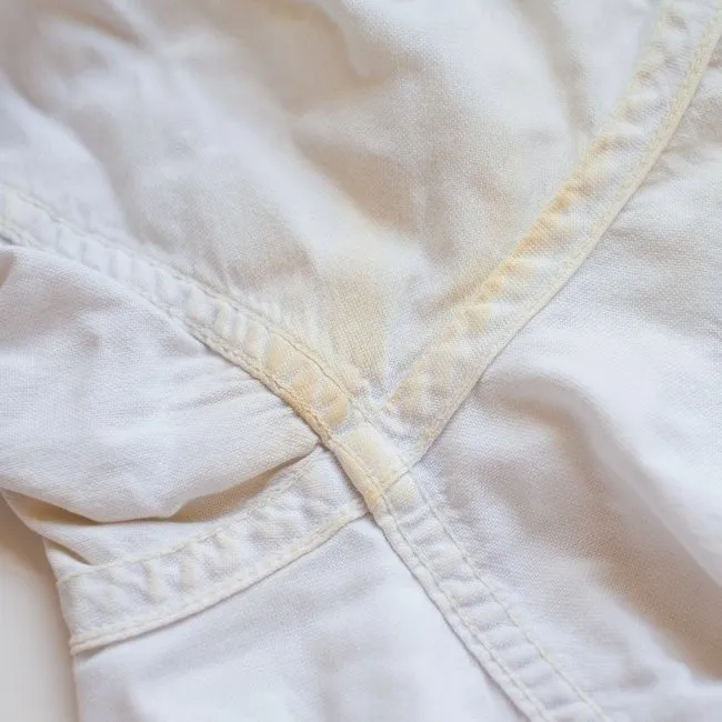 restaurar brancura de roupas desbotadas