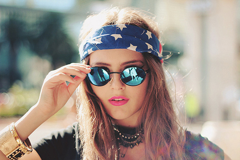 Lenços para Cabelos Curtos: 5 Amarrações Modernas e Fáceis