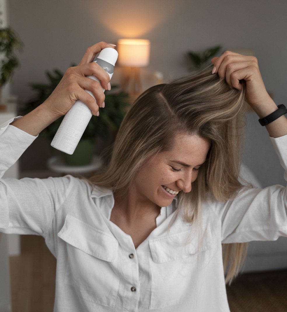 Como Usar Shampoo A Seco