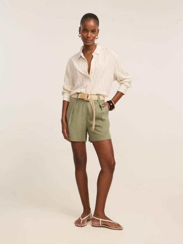 Acessórios Essenciais para Complementar Seu Short de Alfaiataria