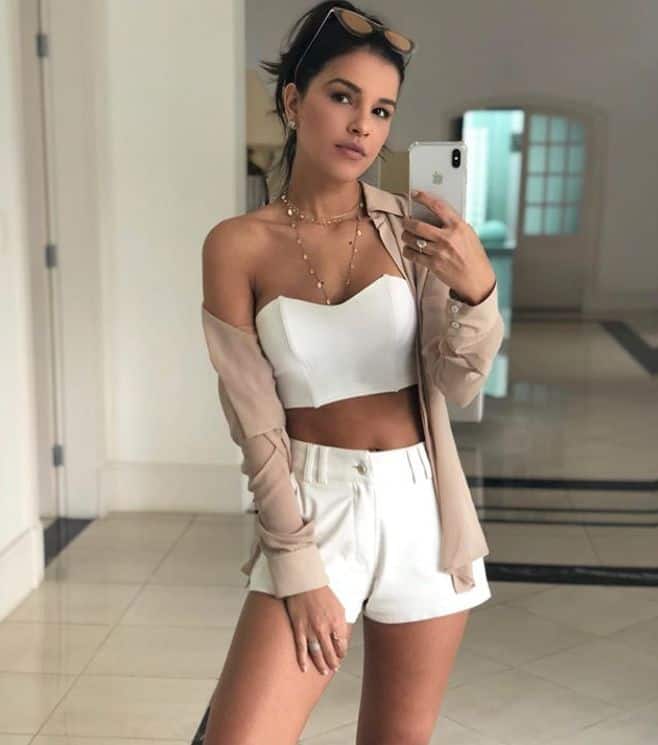 5 ideias de títulos:
1. Guia Completo: Como Vestir o Corpo Triângulo Invertido e Valorizar Sua Silhueta
2. Dicas Essenciais de Moda para Corpo Triângulo Invertido: O Que Usar e Evitar
3. Looks Incríveis para Corpo Triângulo Invertido: Do Casual ao Formal
4. Equilibrando a Silhueta: Estratégias de Estilo para o Corpo Triângulo Invertido
5. Moda Inteligente: Como Criar Harmonia Visual para o Corpo Triângulo Invertido