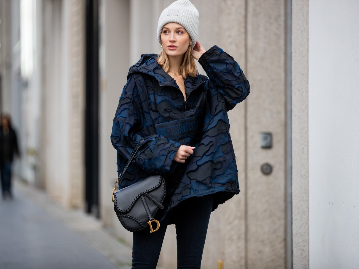 looks com corta vento nike preto