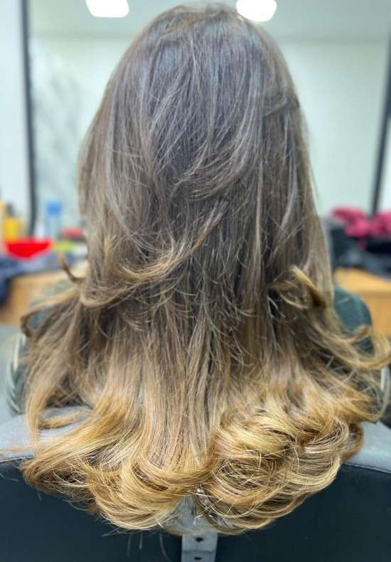 corte em camadas curto