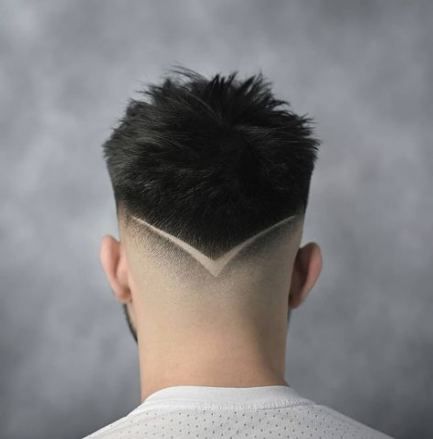 fade em v masculino