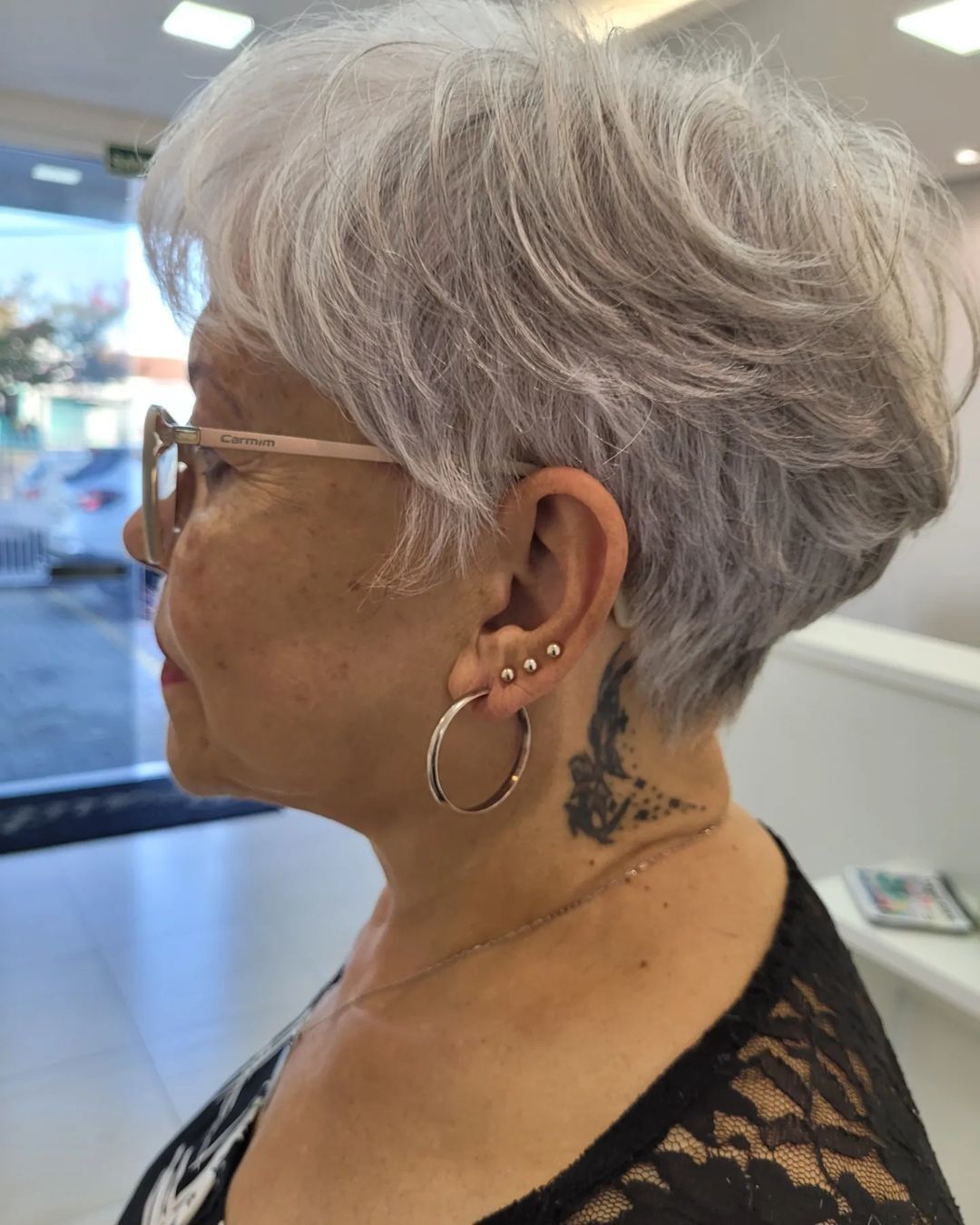 corte repicado curto para mais de 60 anos