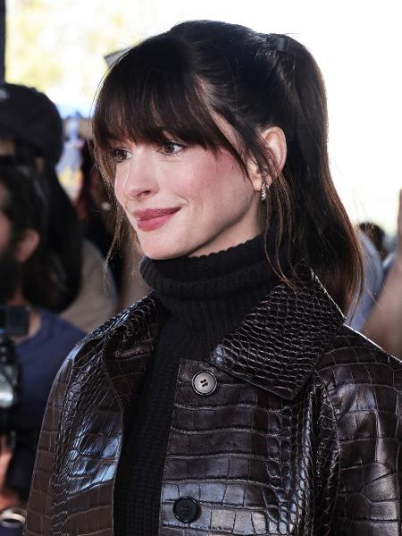 franja curtain bangs para rosto redondo