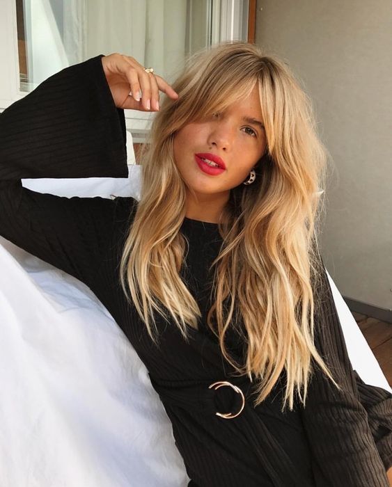 tendências cabelo longo moderno