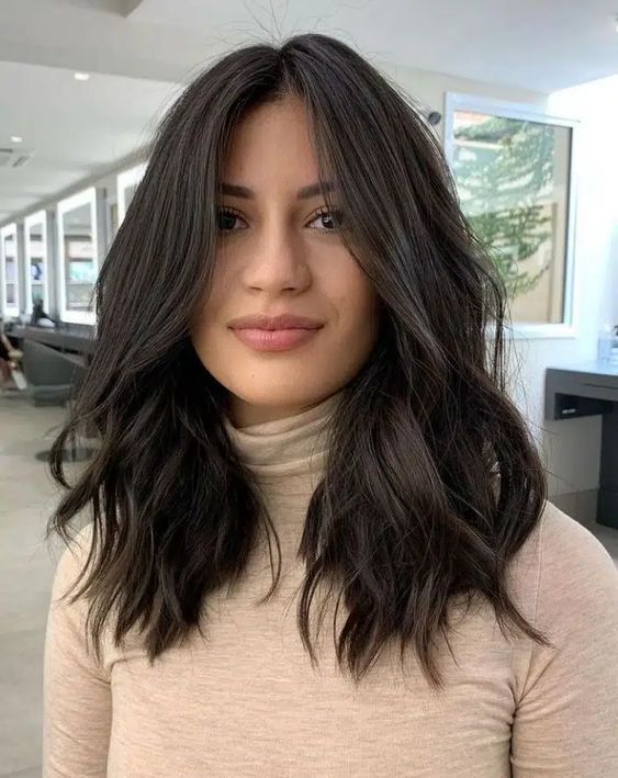 cortes que dão volume cabelo liso